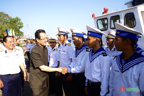 Bí thư Tỉnh ủy An Giang Lê Hồng Quang thăm và chúc tết Lữ đoàn 962